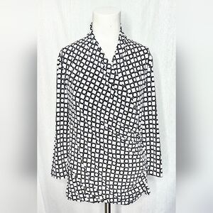 CHAUS New York Black White Geometric Print Wrap Top Blouse Size M